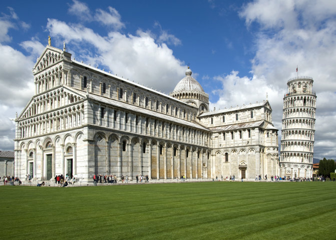 photo-1-duomo_of_the_archdiocese_of_pisa-fileminimizer