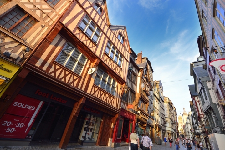 photo-1-streets-of-rouen-2-fileminimizer