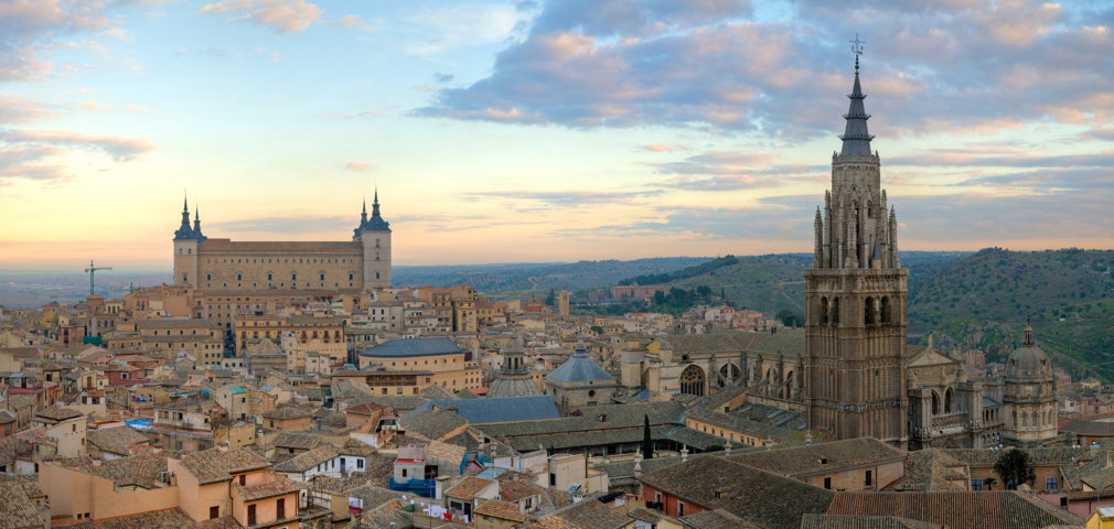 photo-1-toledo_skyline_panorama_spain_-_dec_2006-fileminimizer