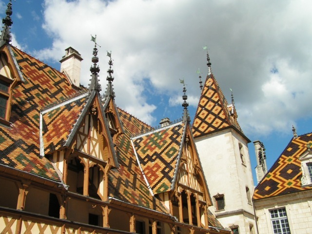 photo-1ov-beaune-hotel-dieu-fileminimizer