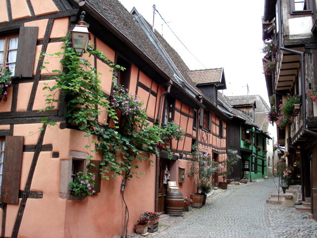 photo-3-riquewihr_rue_des_remparts-fileminimizer