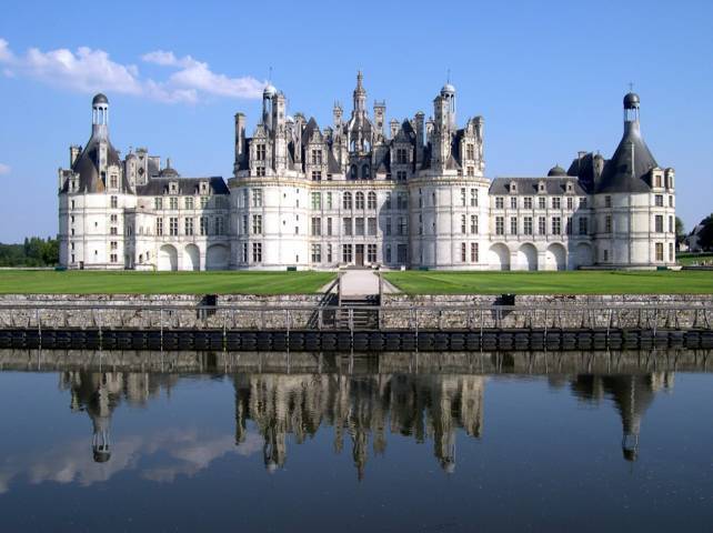 PHOTO 1. France_Loir-et-Cher_Chambord_Chateau_03 (FILEminimizer)