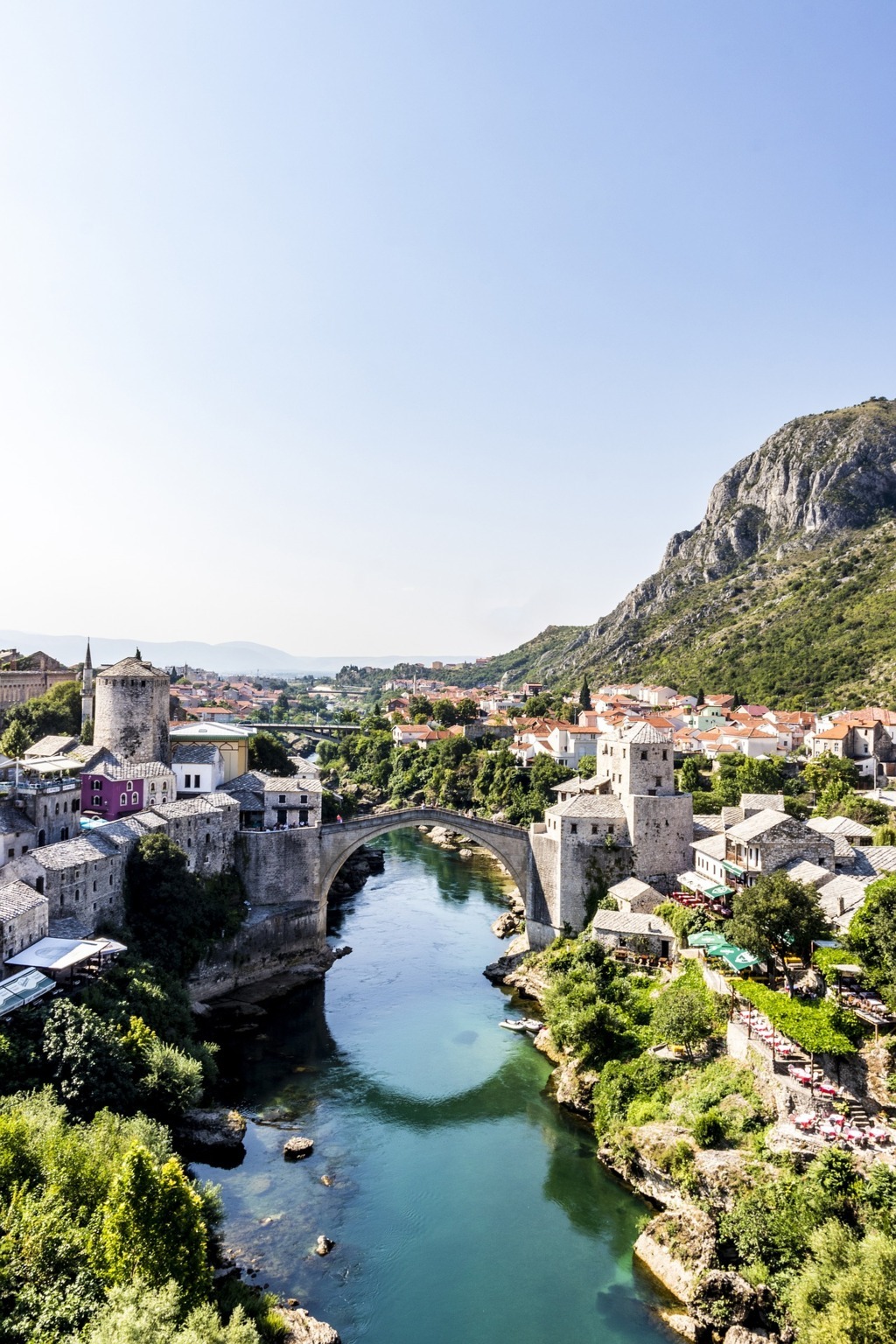 MOSTAR Image par Cédric Lambert de Pixabay VERTICALE (FILEminimizer)