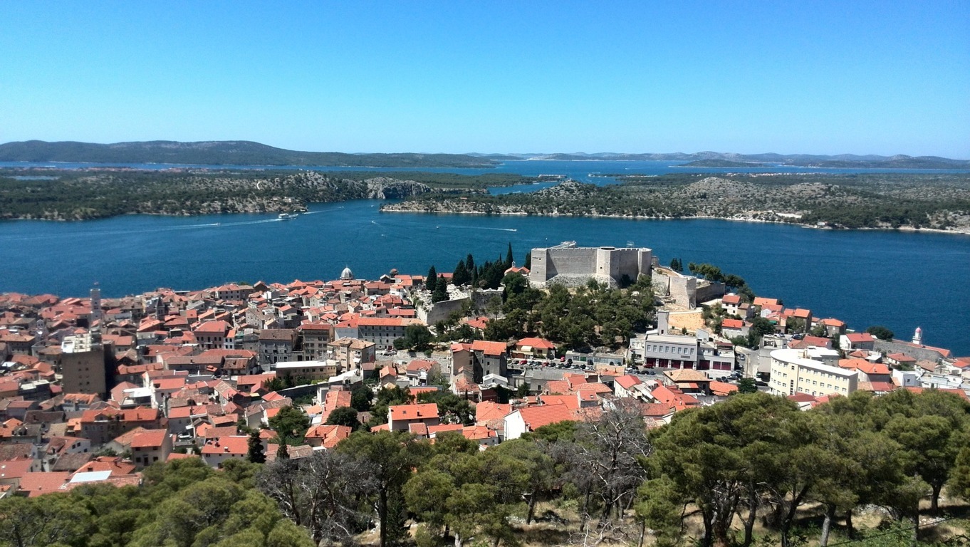 sibenik-Image par Marconny de Pixabay JOUR 6 (FILEminimizer)